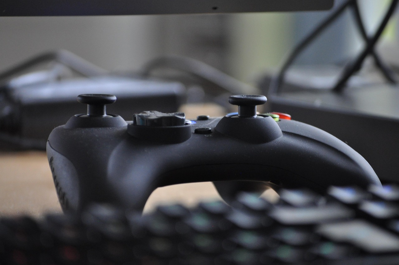 Xbox手柄连接电脑全指南，有线/无线方法详解